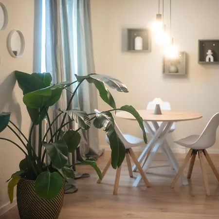 Stilvolles Mit Balkon & Wifi