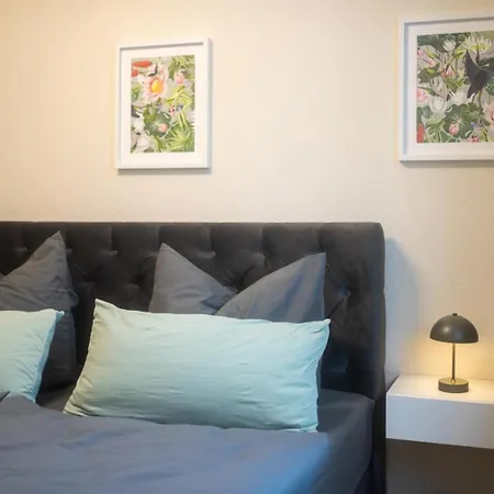 Stilvolles Mit Balkon & Wifi *